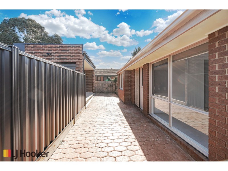 1/41 Dorchester Street, Craigieburn VIC 3064