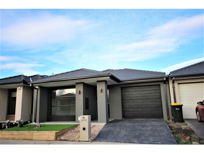 10 Luppino Street, Donnybrook VIC 3064