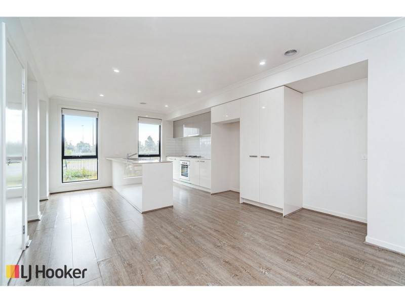 825 Aitken Boulevard, Craigieburn VIC 3064