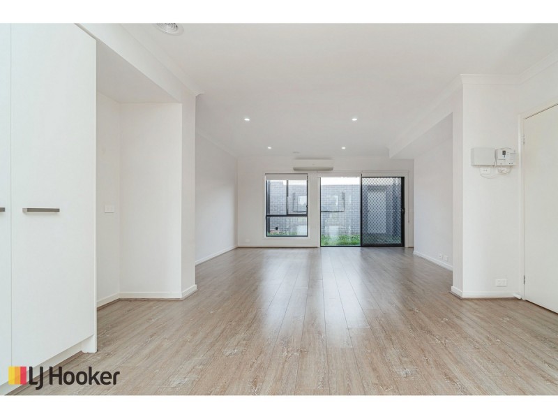 825 Aitken Boulevard, Craigieburn VIC 3064