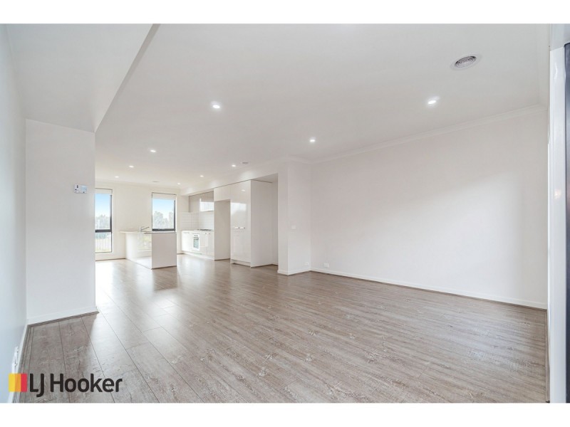 825 Aitken Boulevard, Craigieburn VIC 3064