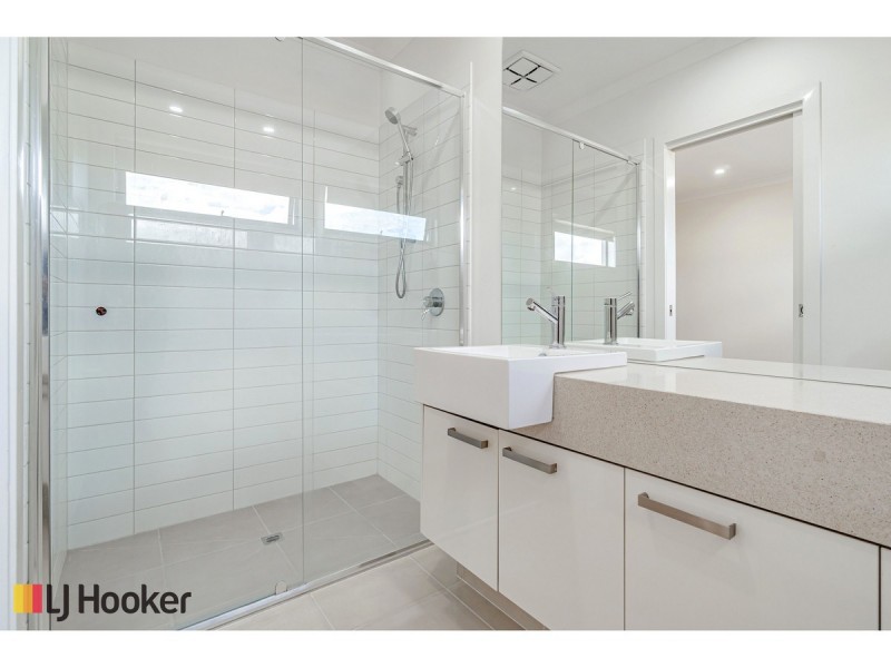 825 Aitken Boulevard, Craigieburn VIC 3064