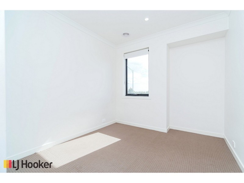 825 Aitken Boulevard, Craigieburn VIC 3064