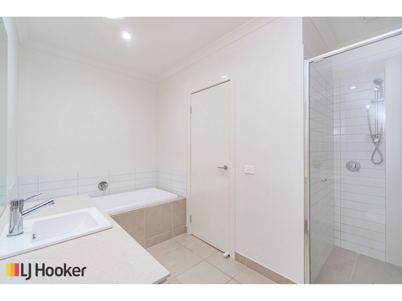 825 Aitken Boulevard, Craigieburn VIC 3064