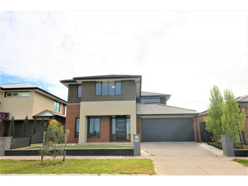 9 Andaman Drive, Craigieburn VIC 3064