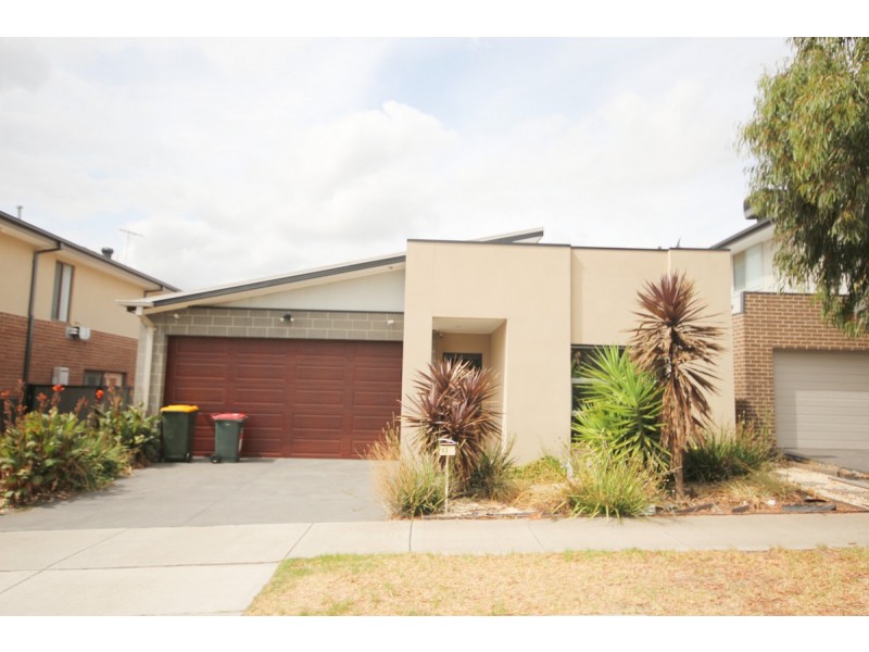 23 Baronial Way, Craigieburn VIC 3064