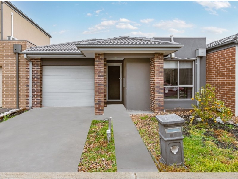 14 Bentham Street, Roxburgh Park VIC 3064