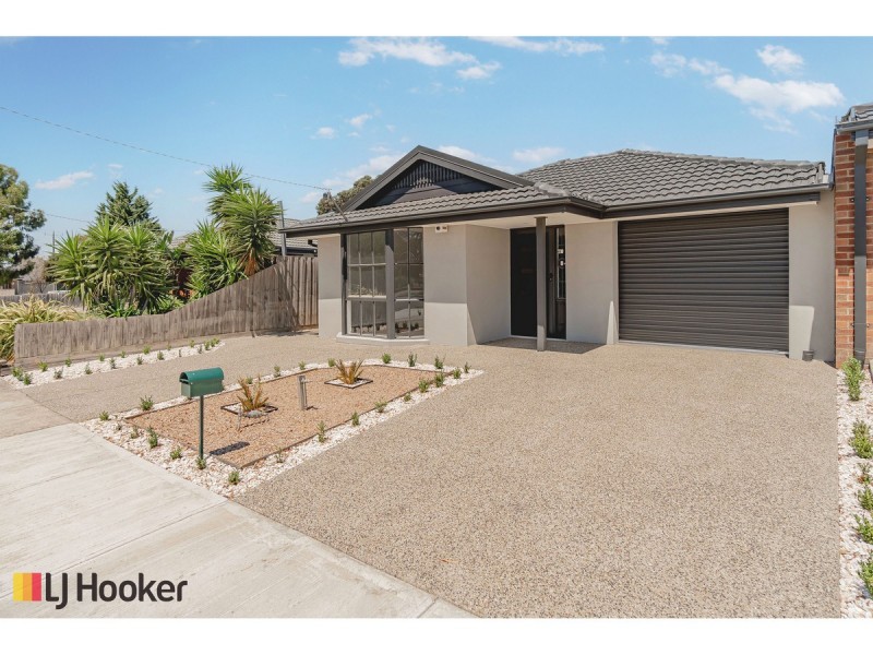 49 Dorchester Street, Craigieburn VIC 3064