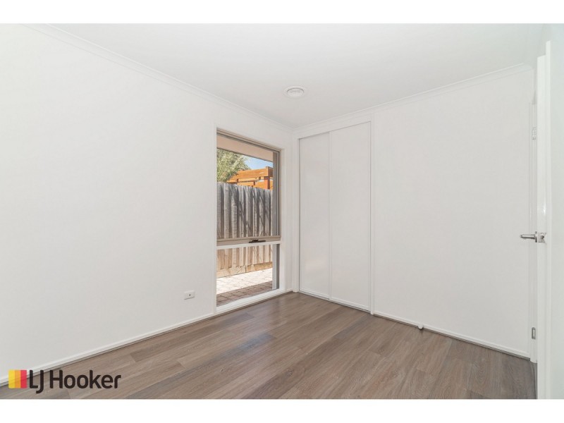 49 Dorchester Street, Craigieburn VIC 3064