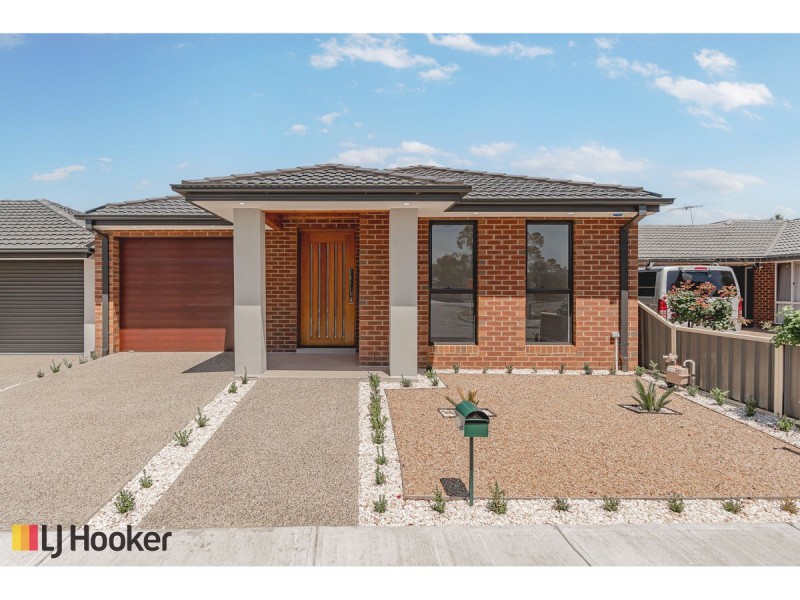49A Dorchester Street, Craigieburn VIC 3064