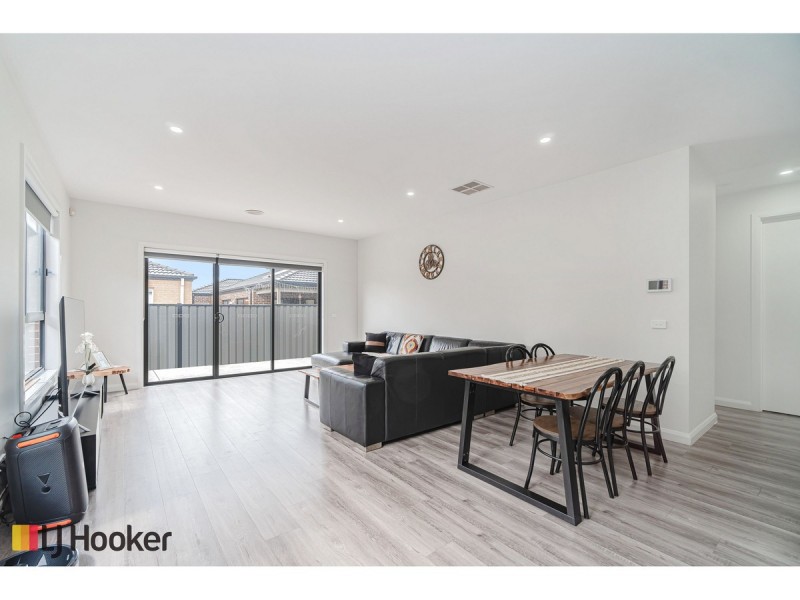 14 Booyong Street, Craigieburn VIC 3064