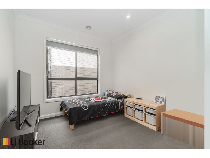 14 Booyong Street, Craigieburn VIC 3064
