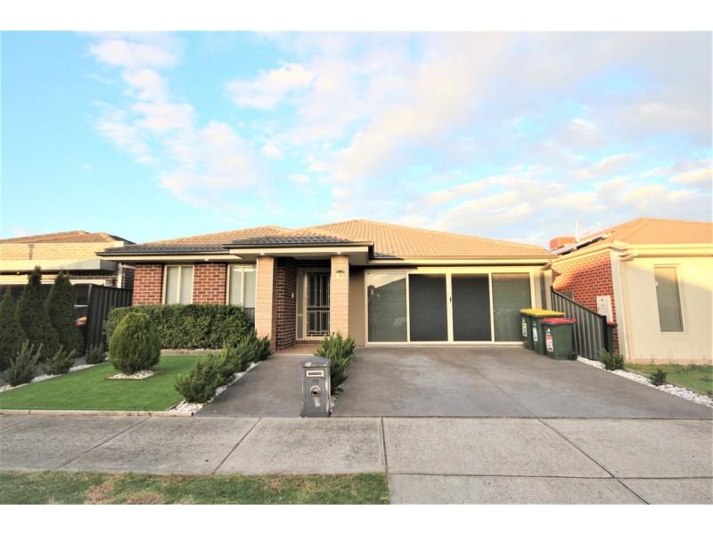 20 Biltmore Crescent, Roxburgh Park VIC 3064