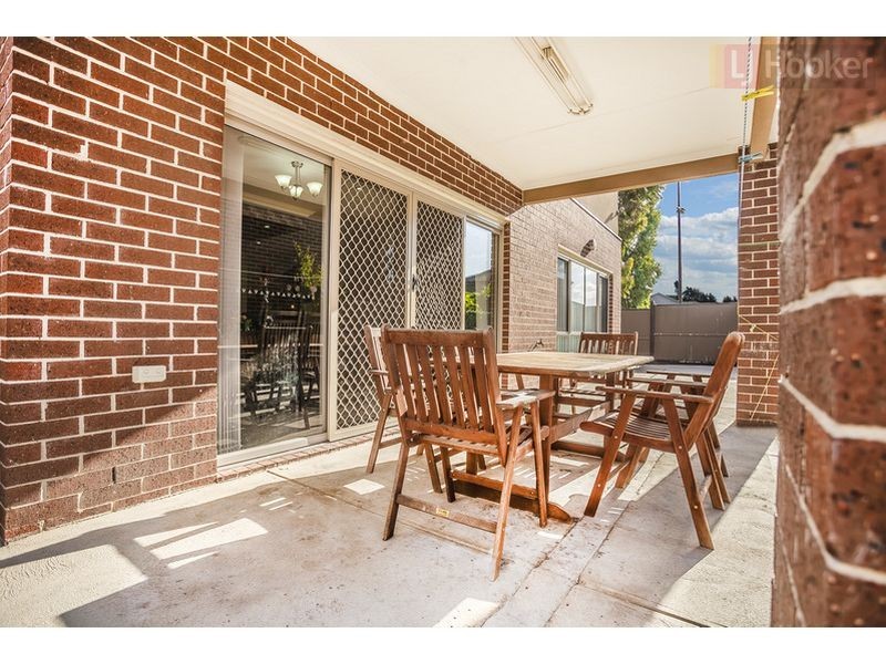 1 Jirrahlinga Terrace, Craigieburn VIC 3064