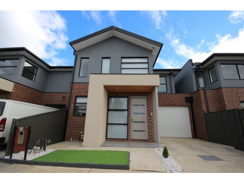 25 Accolade Drive, Craigieburn VIC 3064