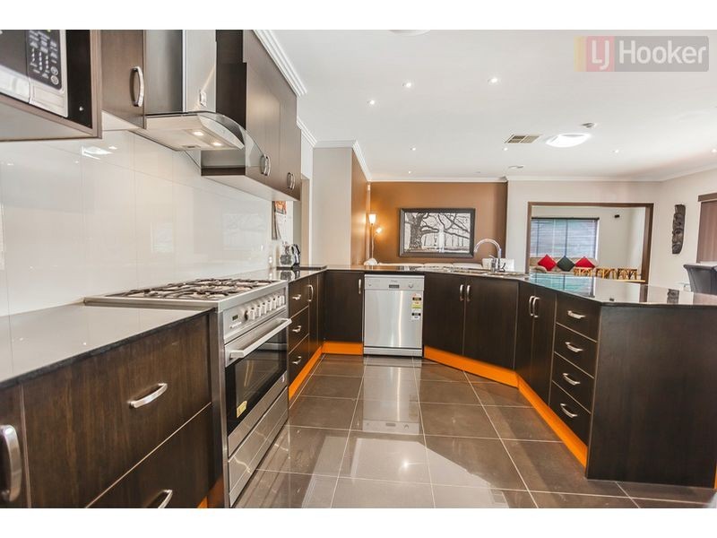 11 Conservation Drive, Craigieburn VIC 3064