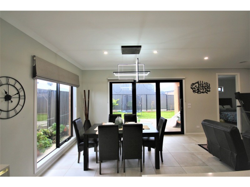 10 Durant Circuit, Kalkallo VIC 3064