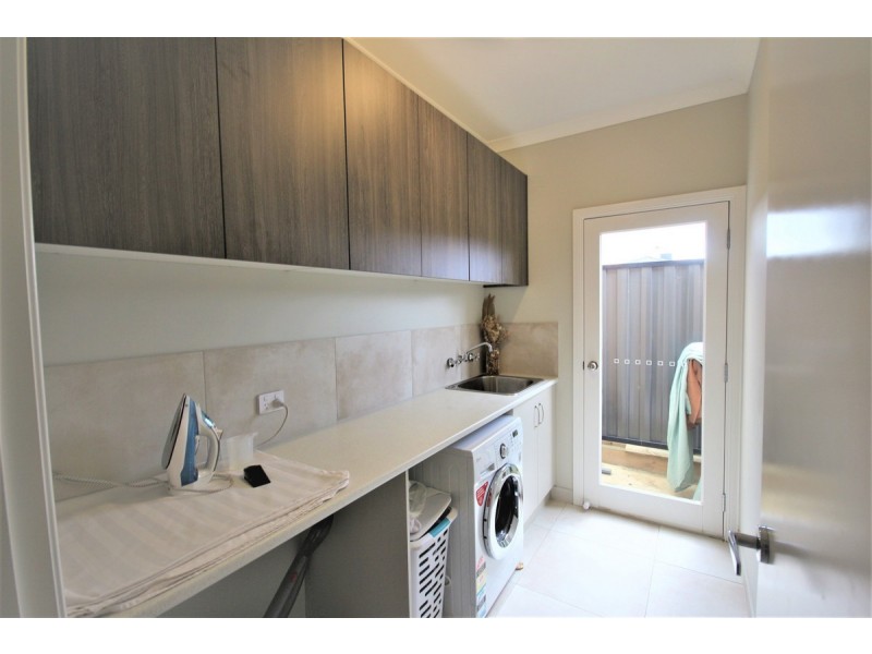 10 Durant Circuit, Kalkallo VIC 3064