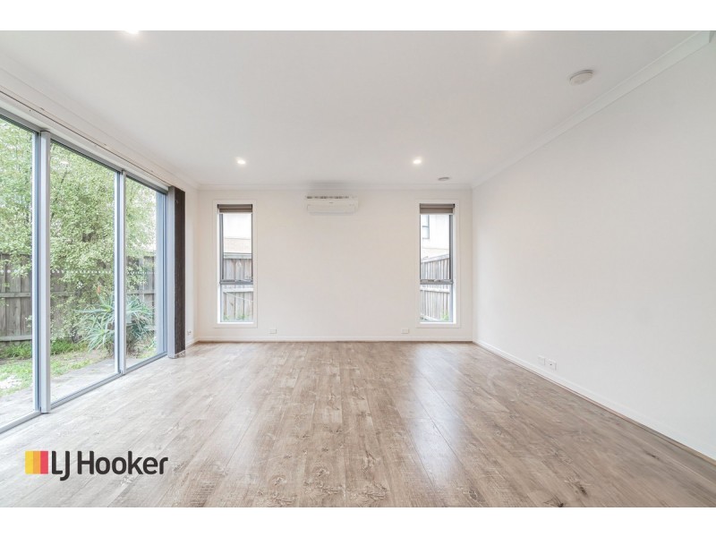 60 Bayano Way, Craigieburn VIC 3064