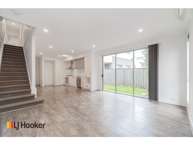 60 Bayano Way, Craigieburn VIC 3064