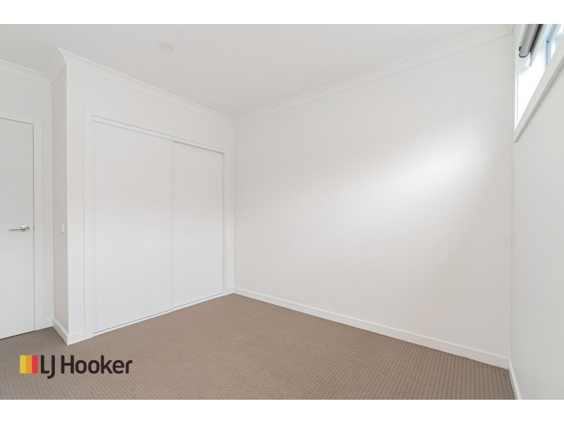 60 Bayano Way, Craigieburn VIC 3064