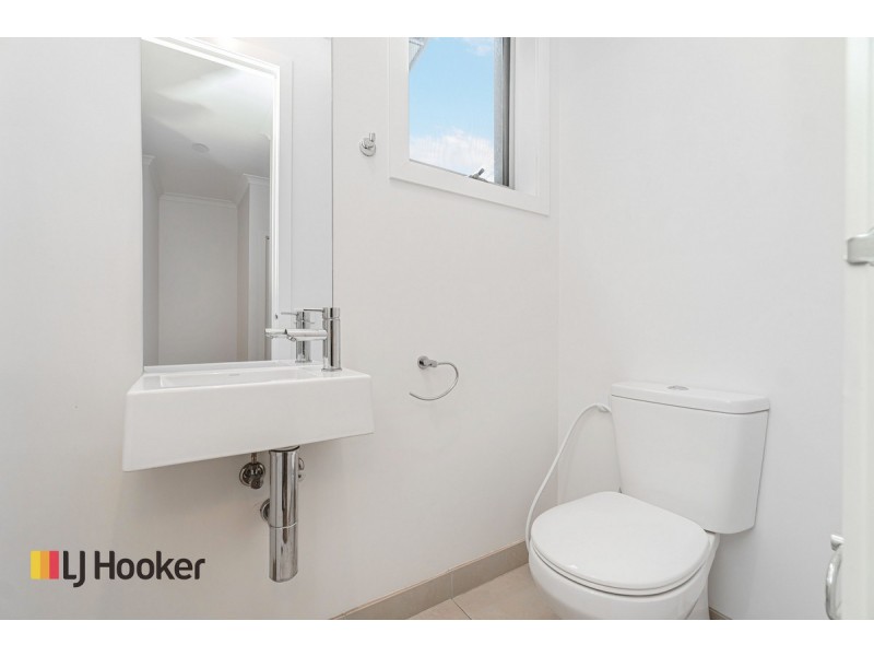 60 Bayano Way, Craigieburn VIC 3064