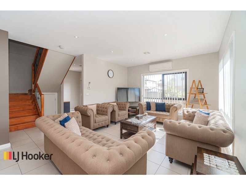 2 Acland Street, Craigieburn VIC 3064