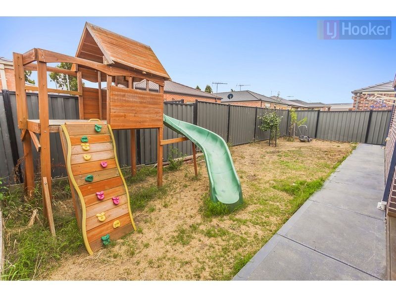 29 Watergum Avenue, Craigieburn VIC 3064