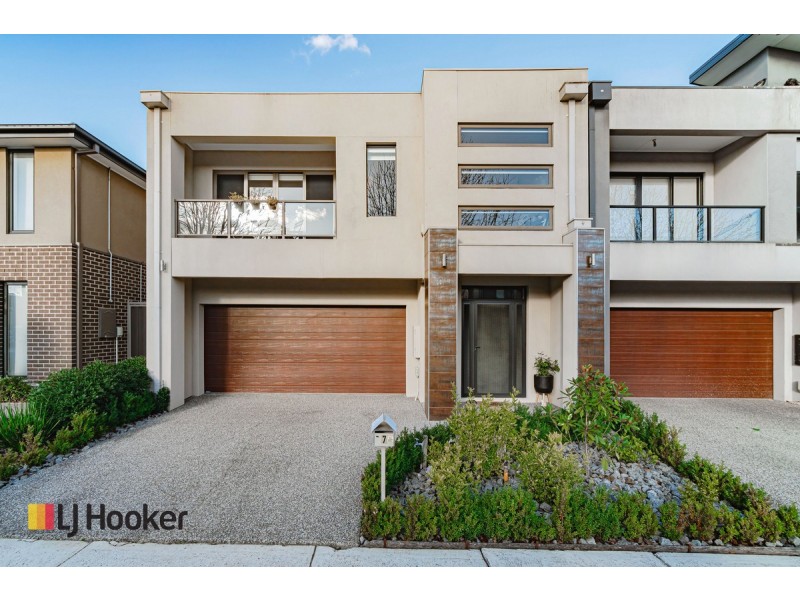 7 Cavell Drive, Craigieburn VIC 3064