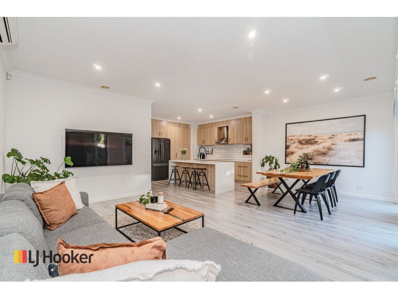 7 Cavell Drive, Craigieburn VIC 3064