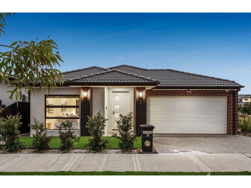 5 Felicity Road, Donnybrook VIC 3064