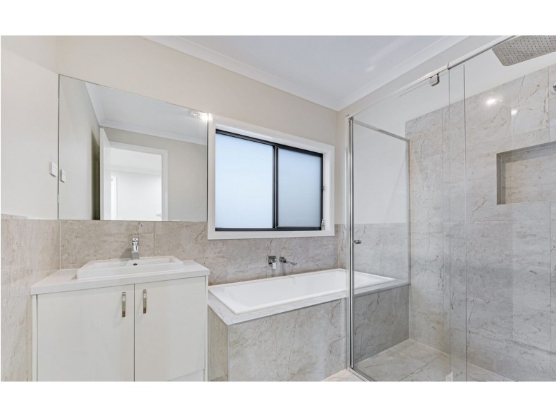 5 Felicity Road, Donnybrook VIC 3064