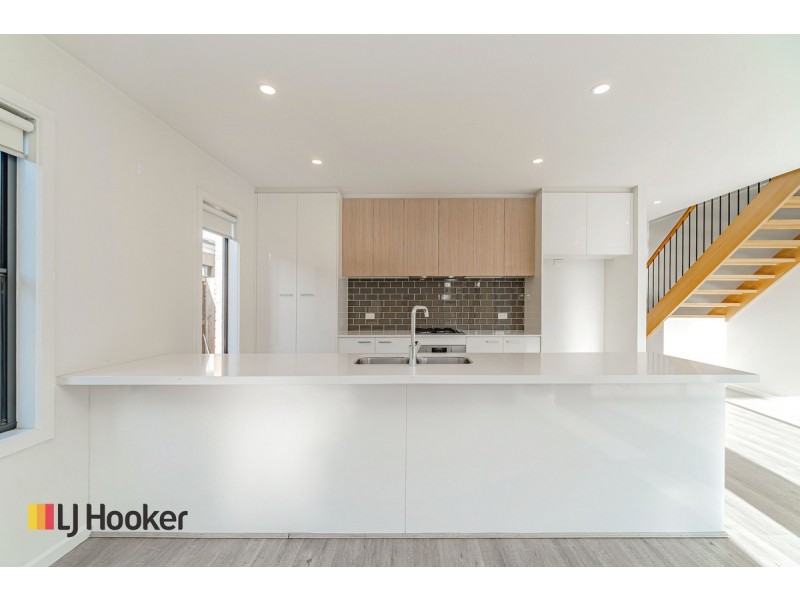 13 Lavinia Street, Greenvale VIC 3059