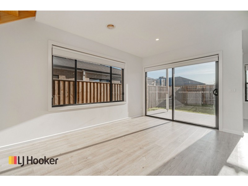 13 Lavinia Street, Greenvale VIC 3059