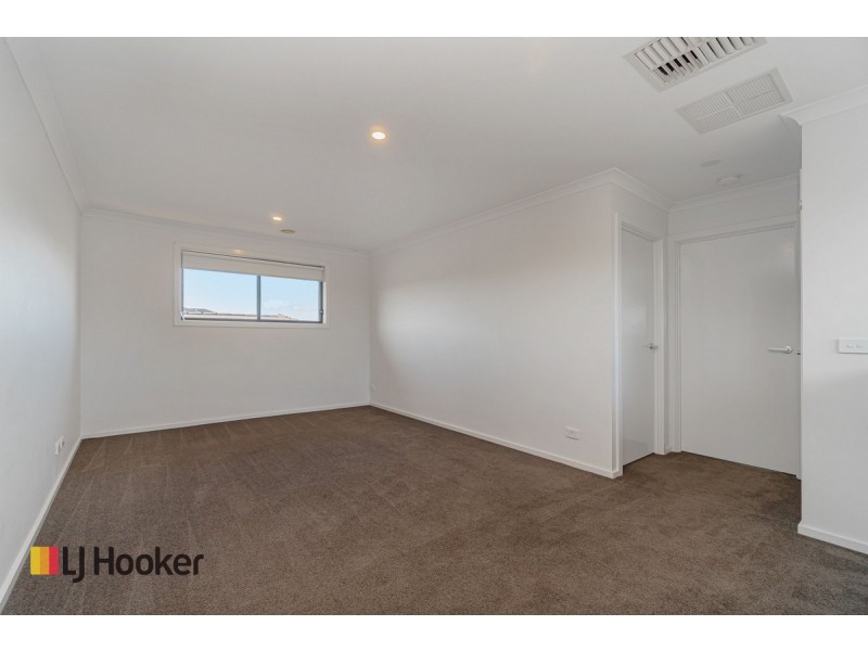 13 Lavinia Street, Greenvale VIC 3059