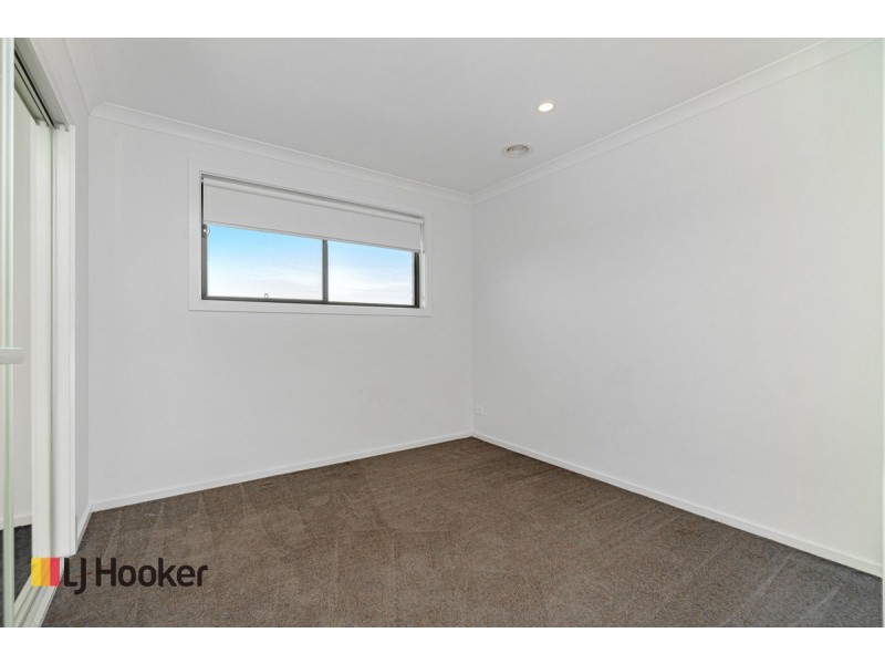 13 Lavinia Street, Greenvale VIC 3059