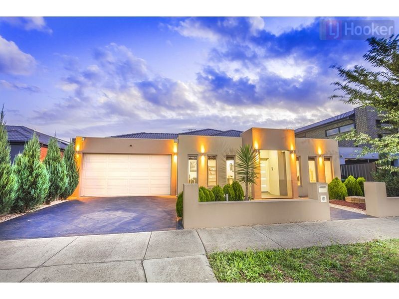 123 Hayfield Road, Roxburgh Park VIC 3064