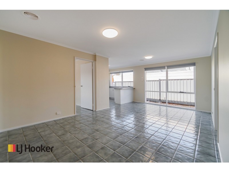 5 Tenby Court, Craigieburn VIC 3064