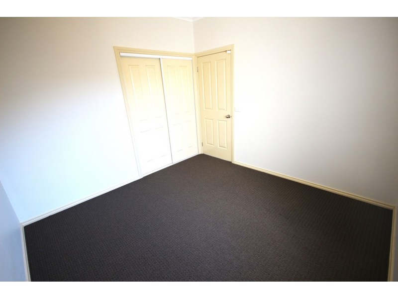 6 Avonlea Court, Roxburgh Park VIC 3064