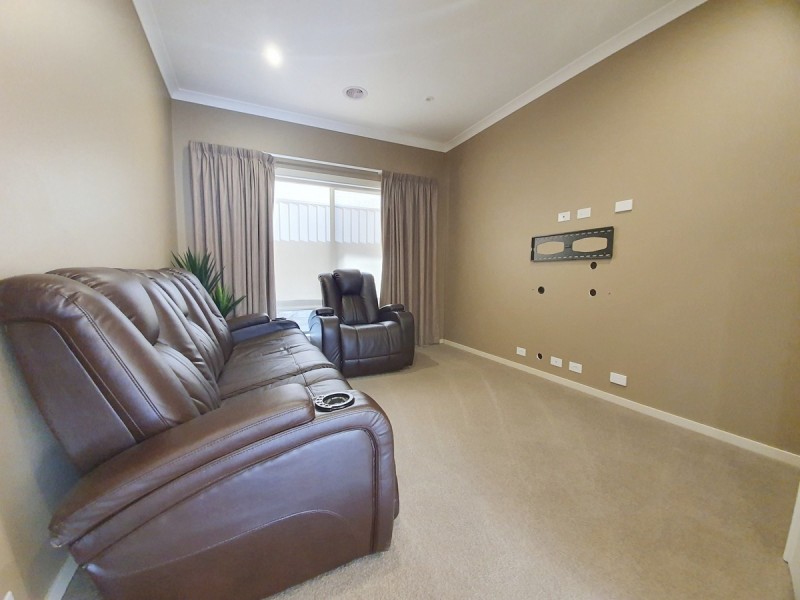 26 Euphoria Street, Craigieburn VIC 3064