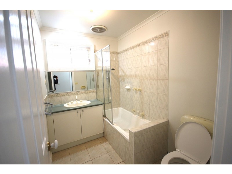 4/12 Redhill Court, Craigieburn VIC 3064