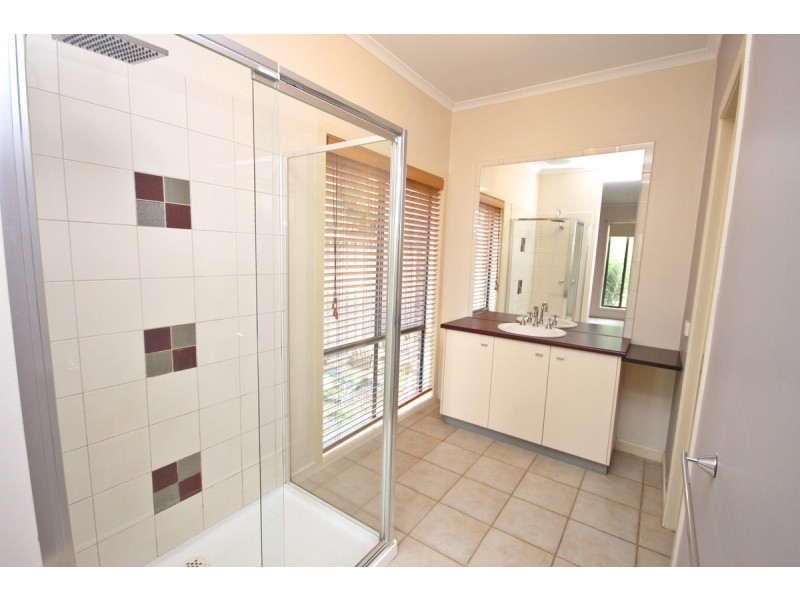 3 Explorers Place, Craigieburn VIC 3064