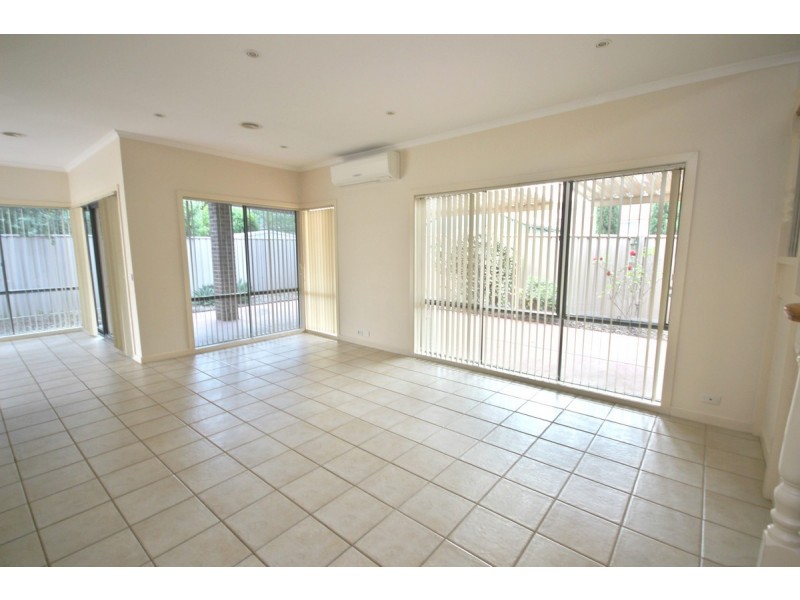 3 Explorers Place, Craigieburn VIC 3064