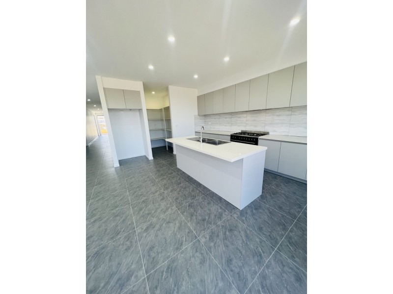 14 Austral Street, Beveridge VIC 3753
