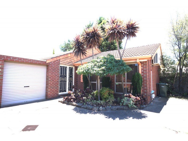 2/158 Hothlyn Drive, Craigieburn VIC 3064