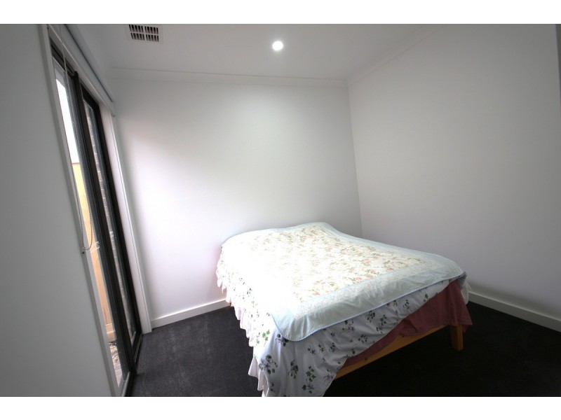 22 Swanmore Road, Donnybrook VIC 3064