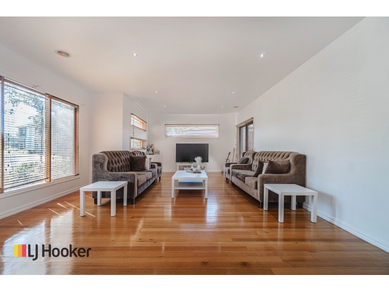 26 Ardsley Circuit, Craigieburn VIC 3064