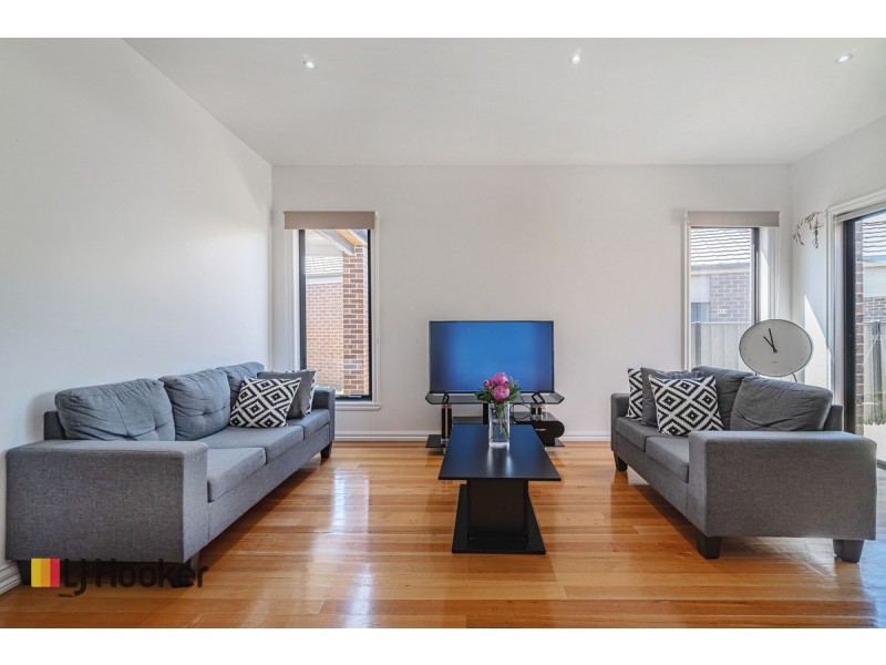 26 Ardsley Circuit, Craigieburn VIC 3064