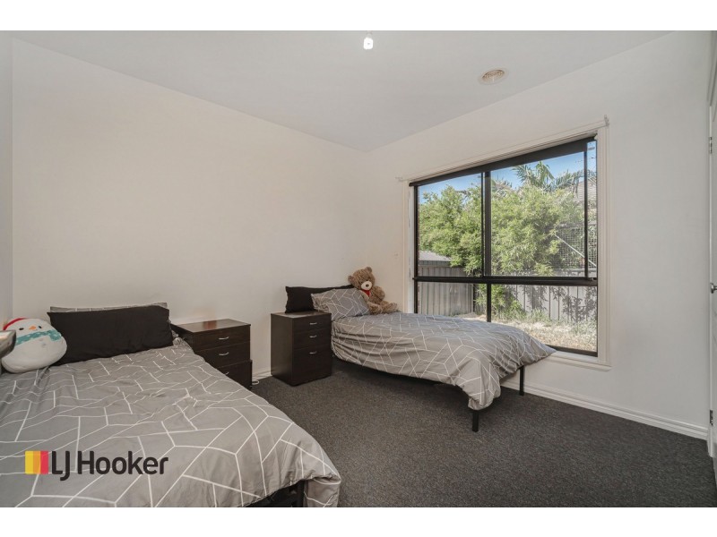 26 Ardsley Circuit, Craigieburn VIC 3064