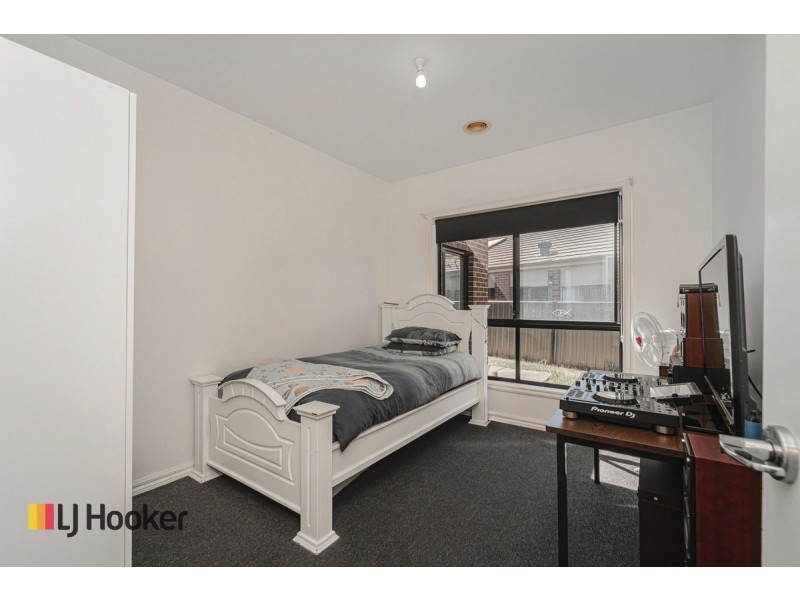 26 Ardsley Circuit, Craigieburn VIC 3064